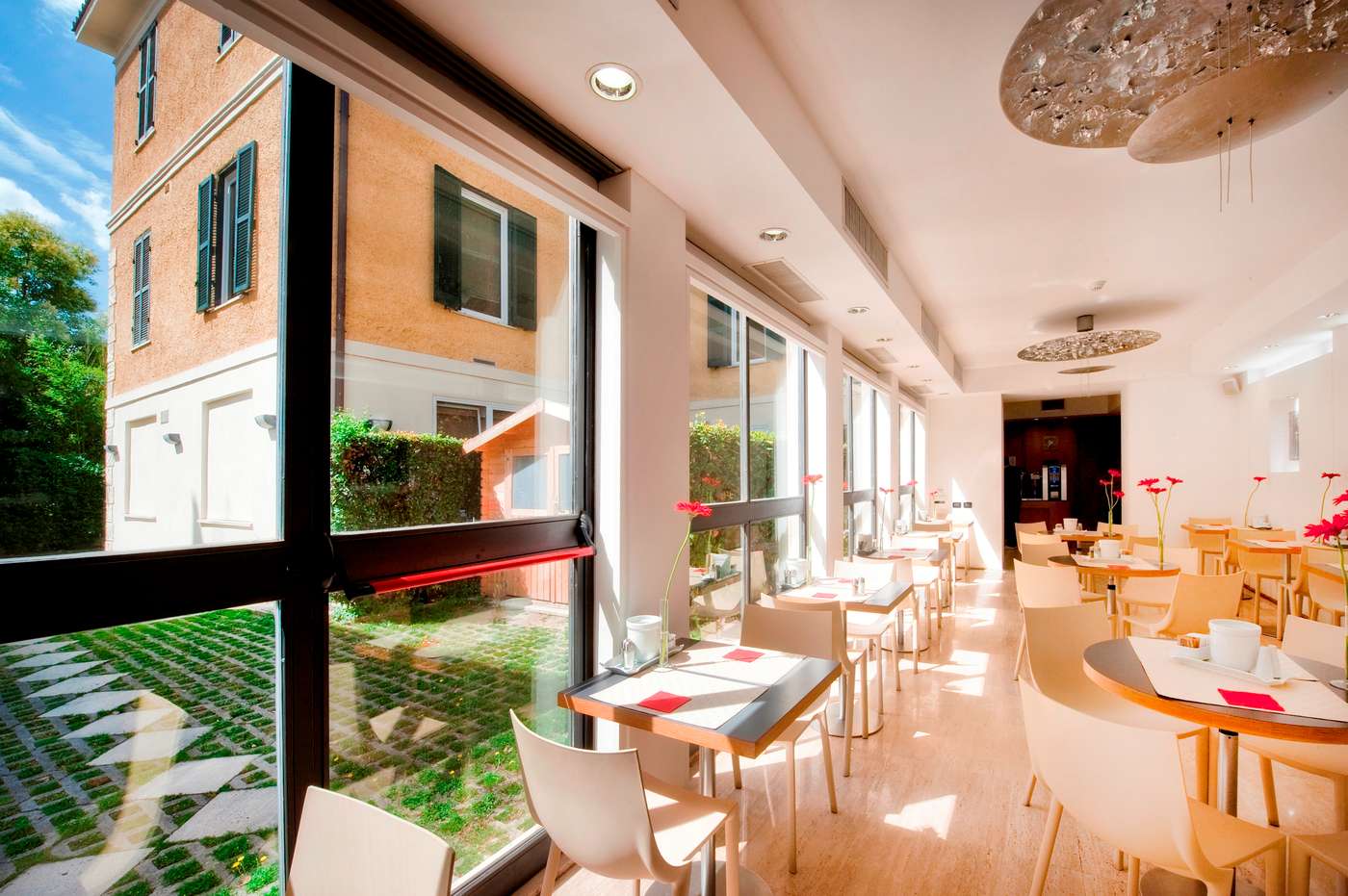 Best-Western-Ars-Hotel-General-view-1