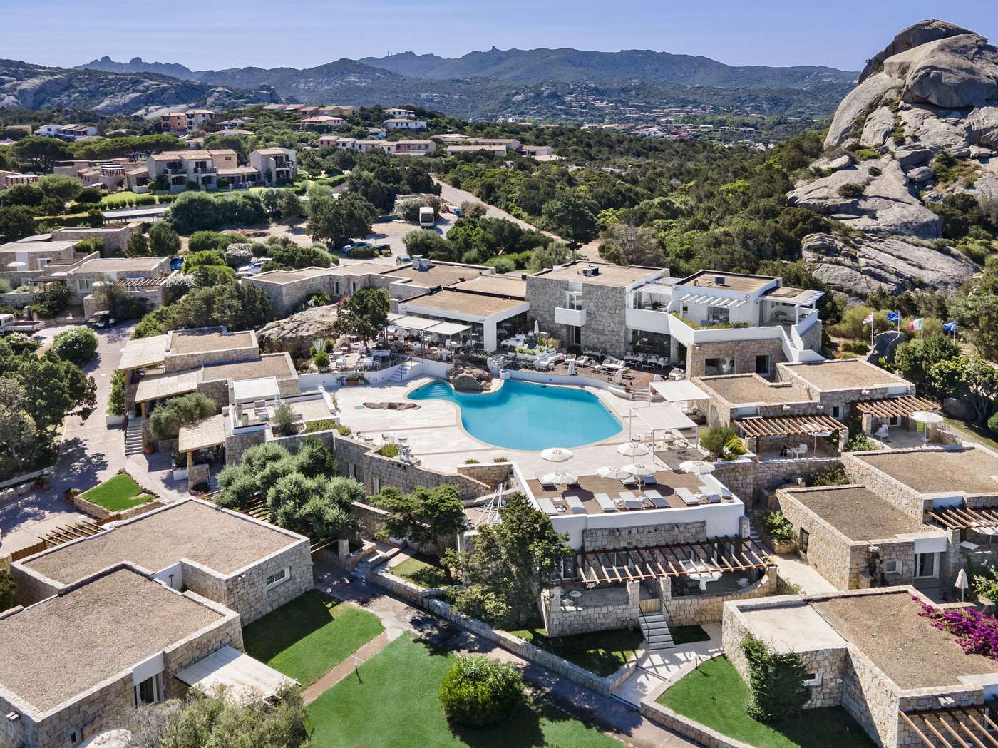 Grand-Relais-dei-Nuraghi-General-view-1