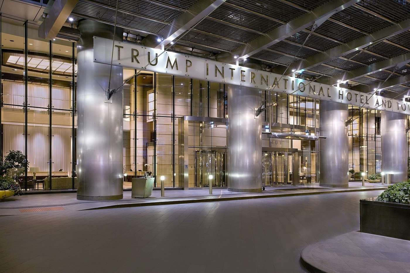 Trump International Hotel & Tower Chicago - United States - CHICAGO - General view - 0