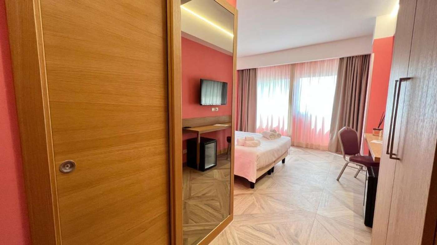 Catania Sea Palace Hotel-Italy-catania-Room-5