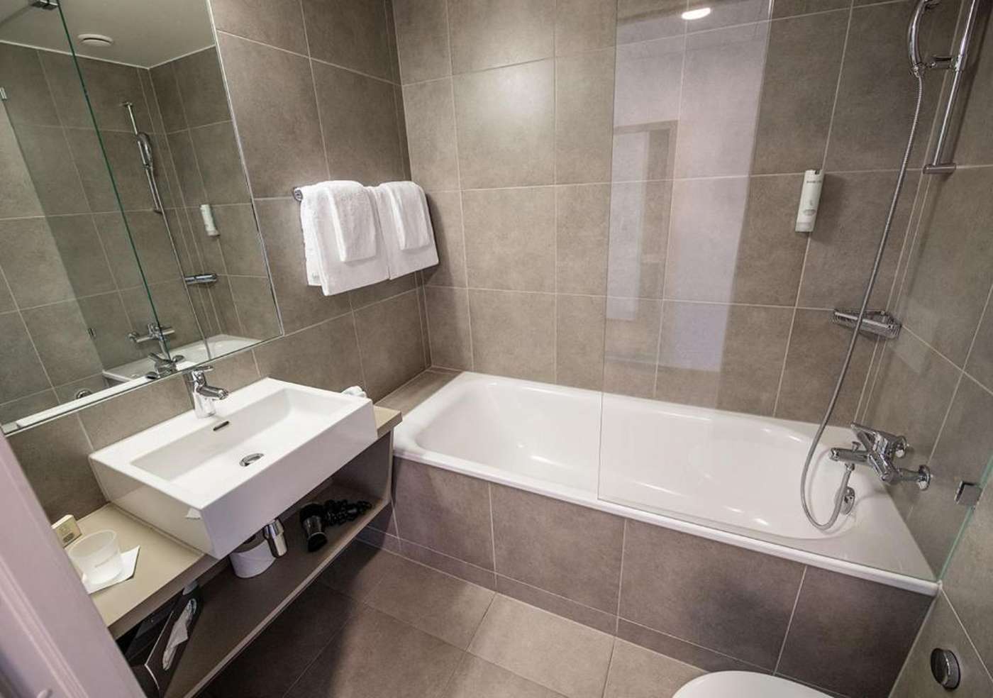 Lake Geneva Hotel - Switzerland - VERSOIX - Room - 0