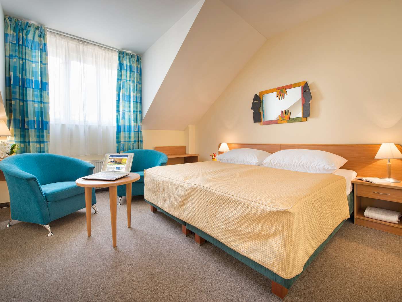 EA Hotel Tosca-Czech Republic-PRAGUE-Room-3
