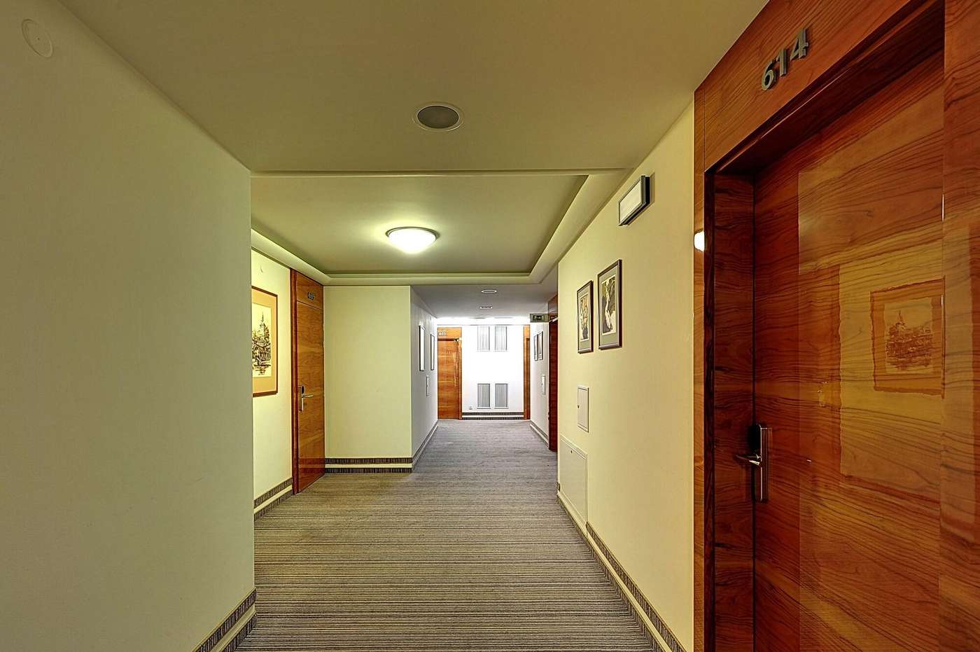 Royal Regent-Czech Republic-KARLSBAD -Lobby-7