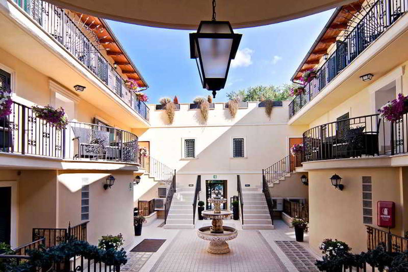 Aurelia Vatican Apartments-Italy-Rome-General view-10