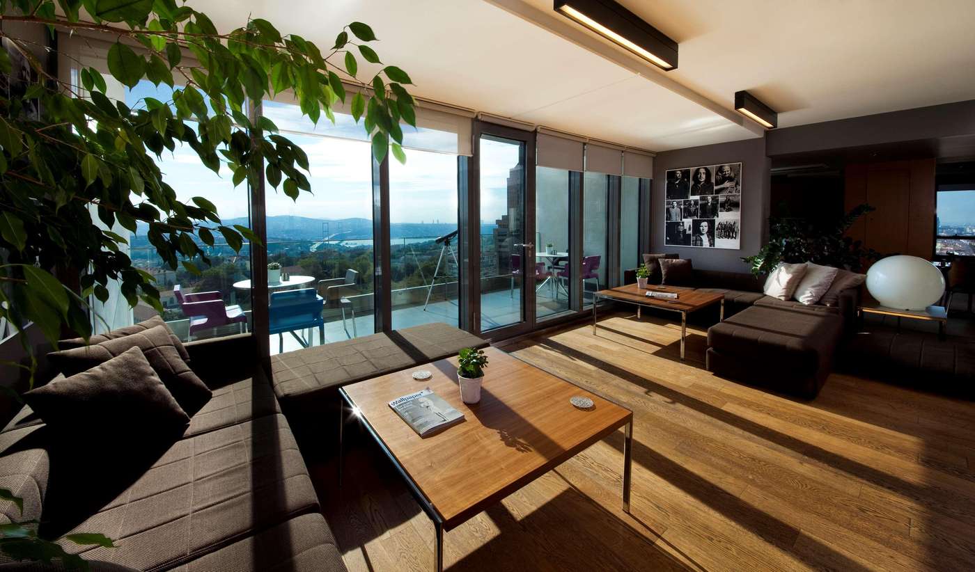 Point-Hotel-Barbaros-Bar-1