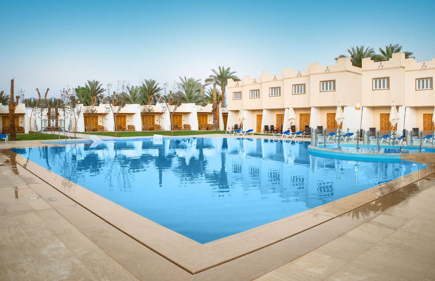 A Dahab Lagoon hotel