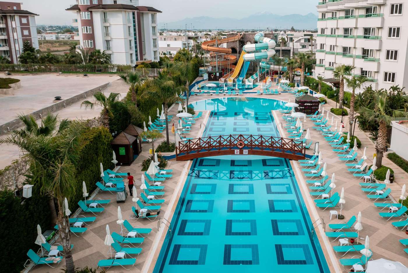 Wyndham-Garden-Lara-Pool-1