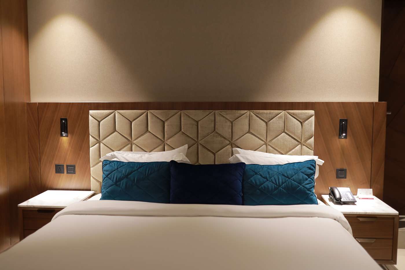 Ramee Palace-Bahrain-MANAMA-Room-10