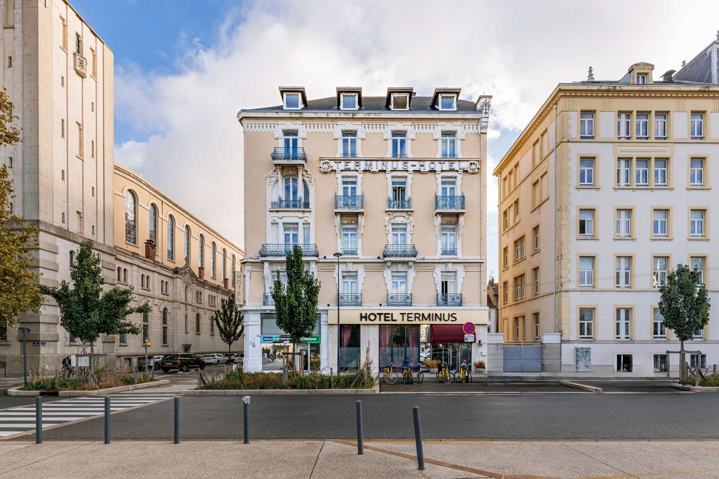 Hotel Terminus-France-Grenoble-General view-3