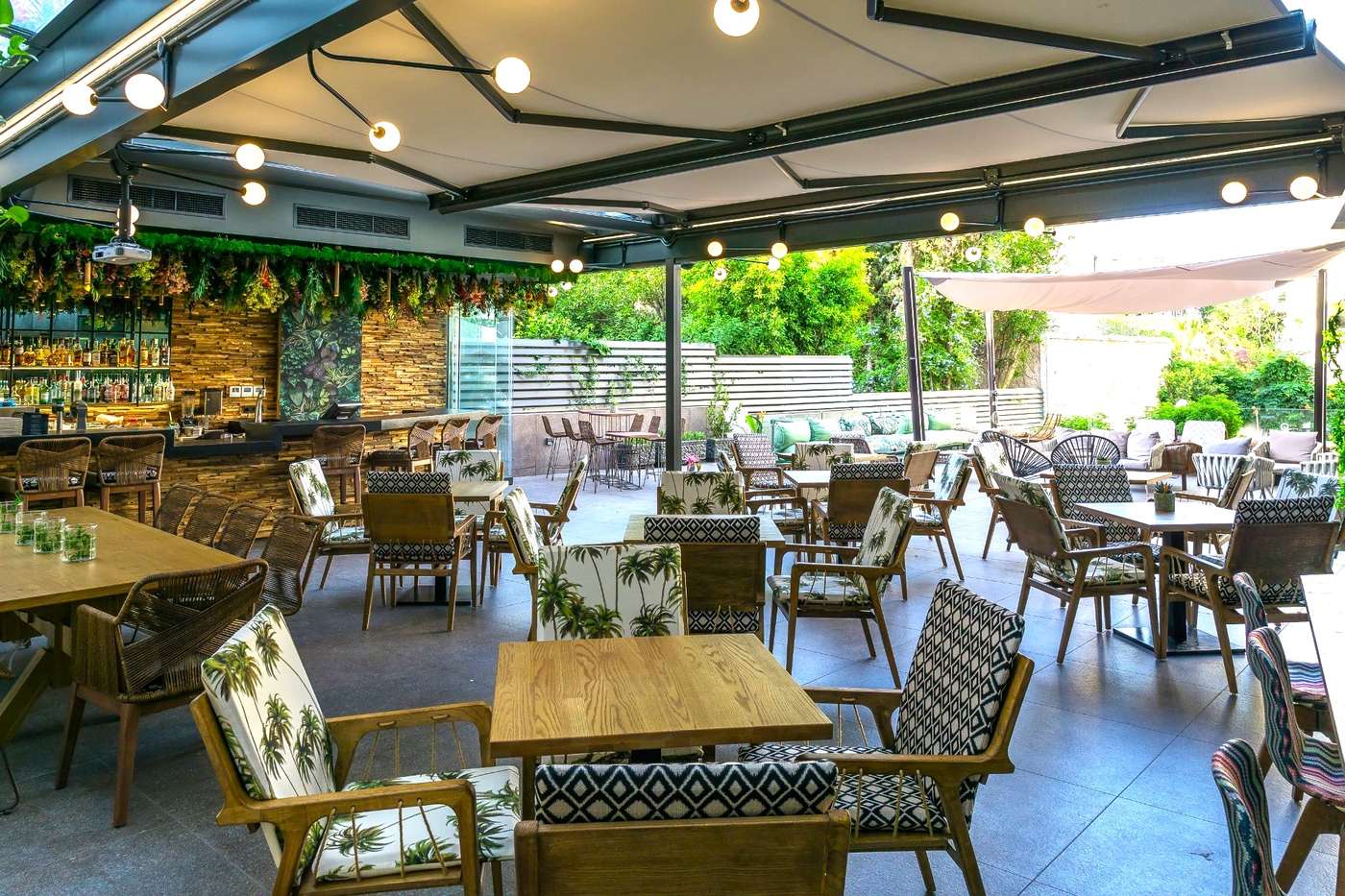 Palmyra Beach, Athens