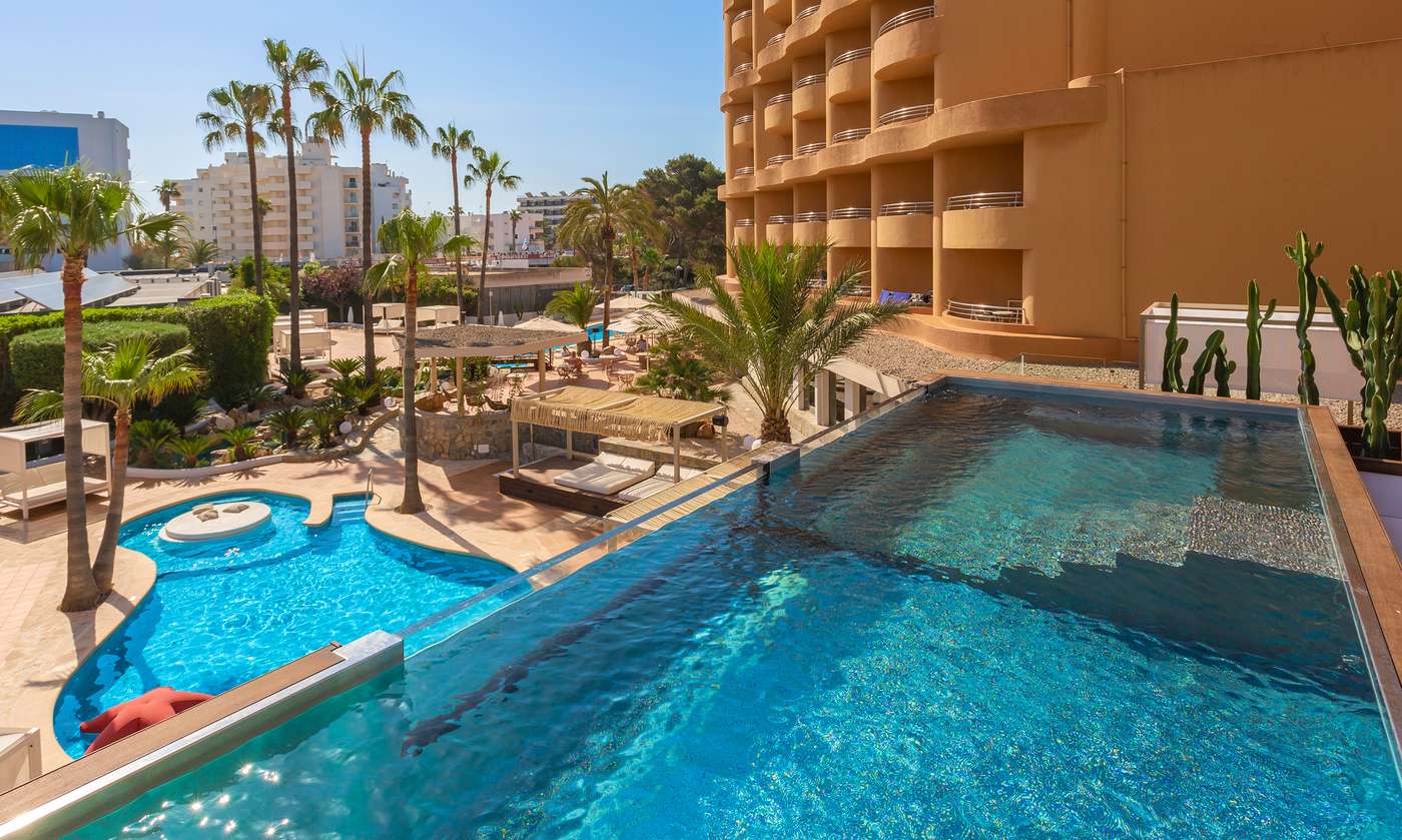 Marins Beach Club - Adults Only