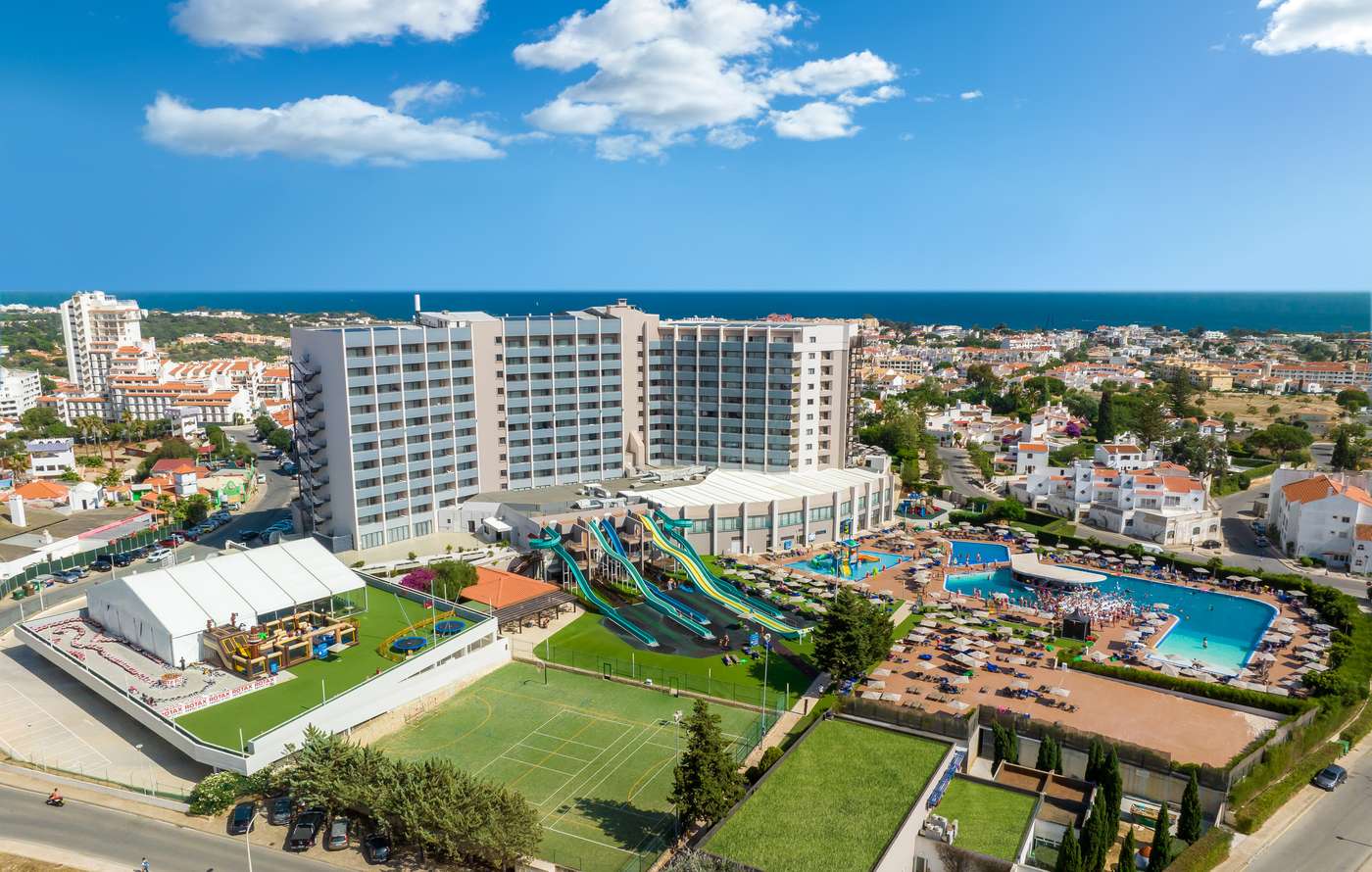 Jupiter-Albufeira-Hotel---Family---Fun-General-view-2