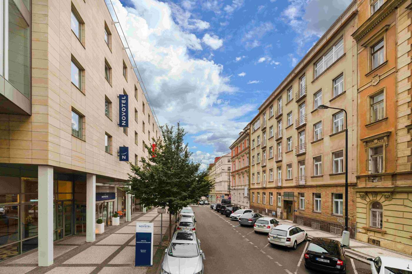 Novotel-Wenceslas-Square-General-view-1