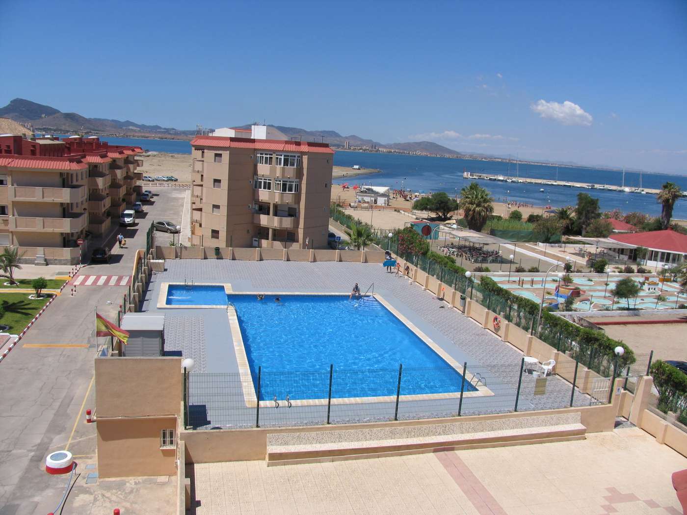 Apartamentos-Tesy-Pool-1