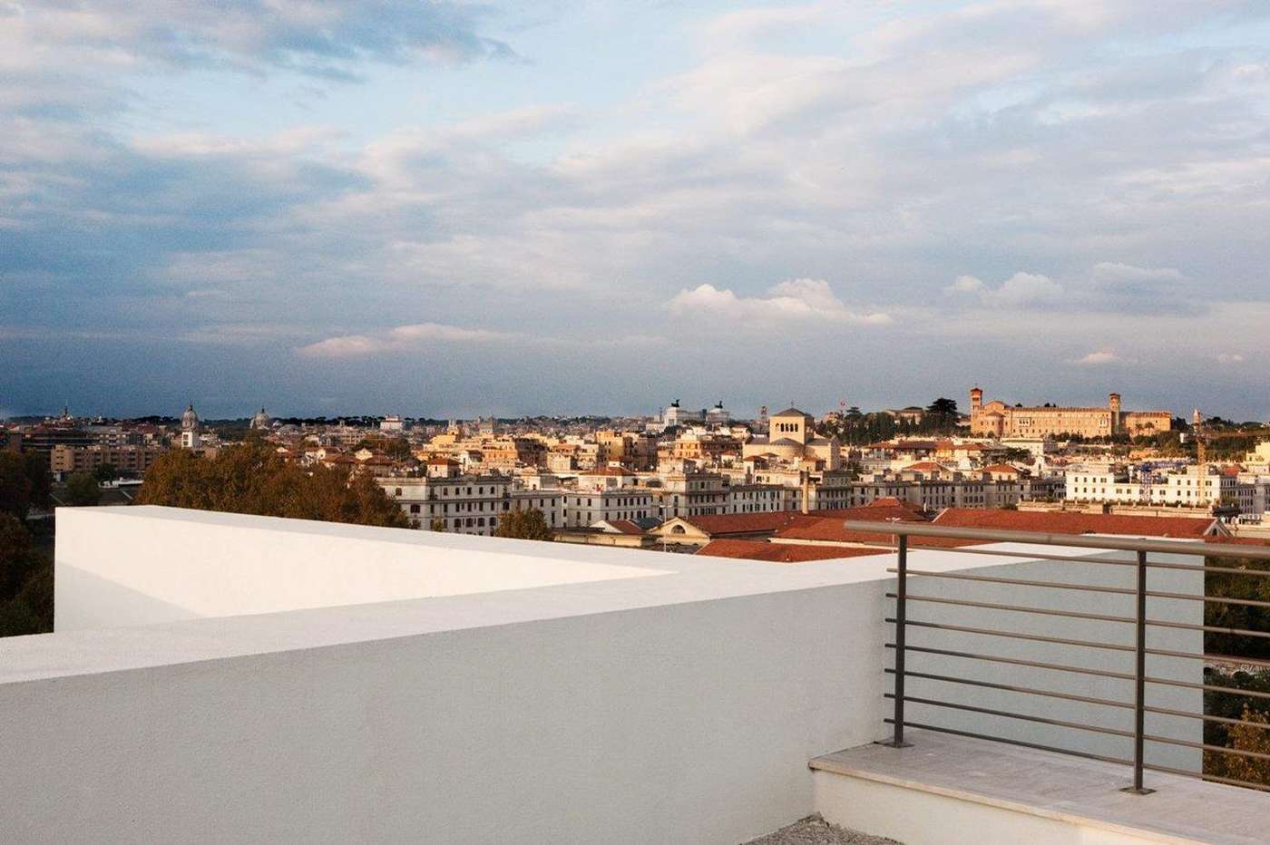 Lungotevere-Suite-General-view-1