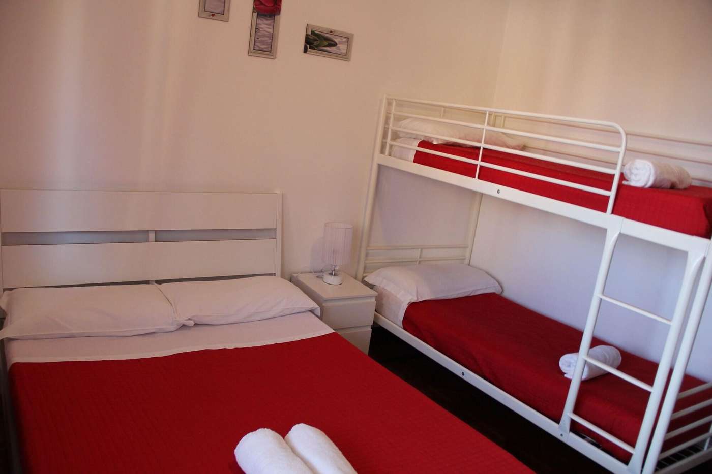 Domus Vatican Holidays-Italy-ROME-Room-5