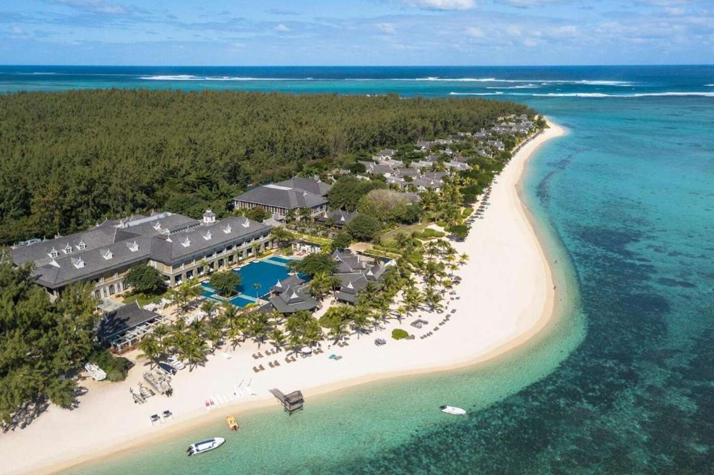 A The St. Regis Le Morne Resort, Mauritius hotel