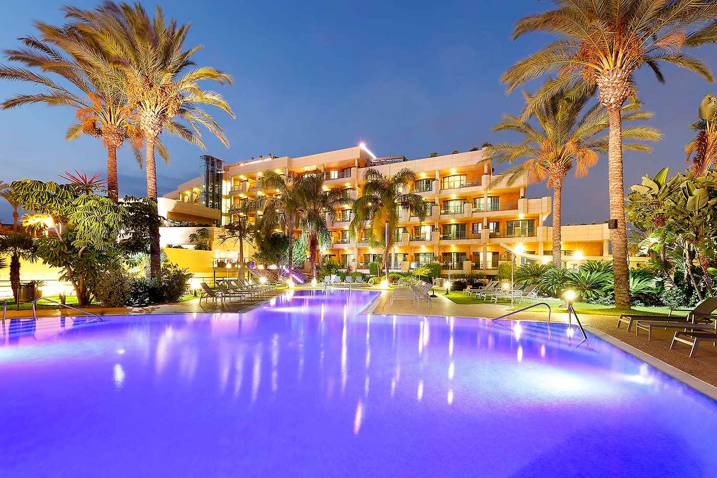 Exe-Estepona-Thalasso---Spa---Adults-Only-Pool-1