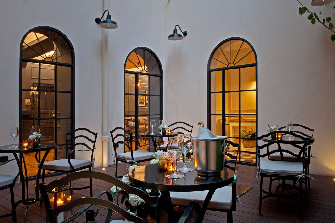 The-Fifteen-Keys-Hotel-Terrace-1