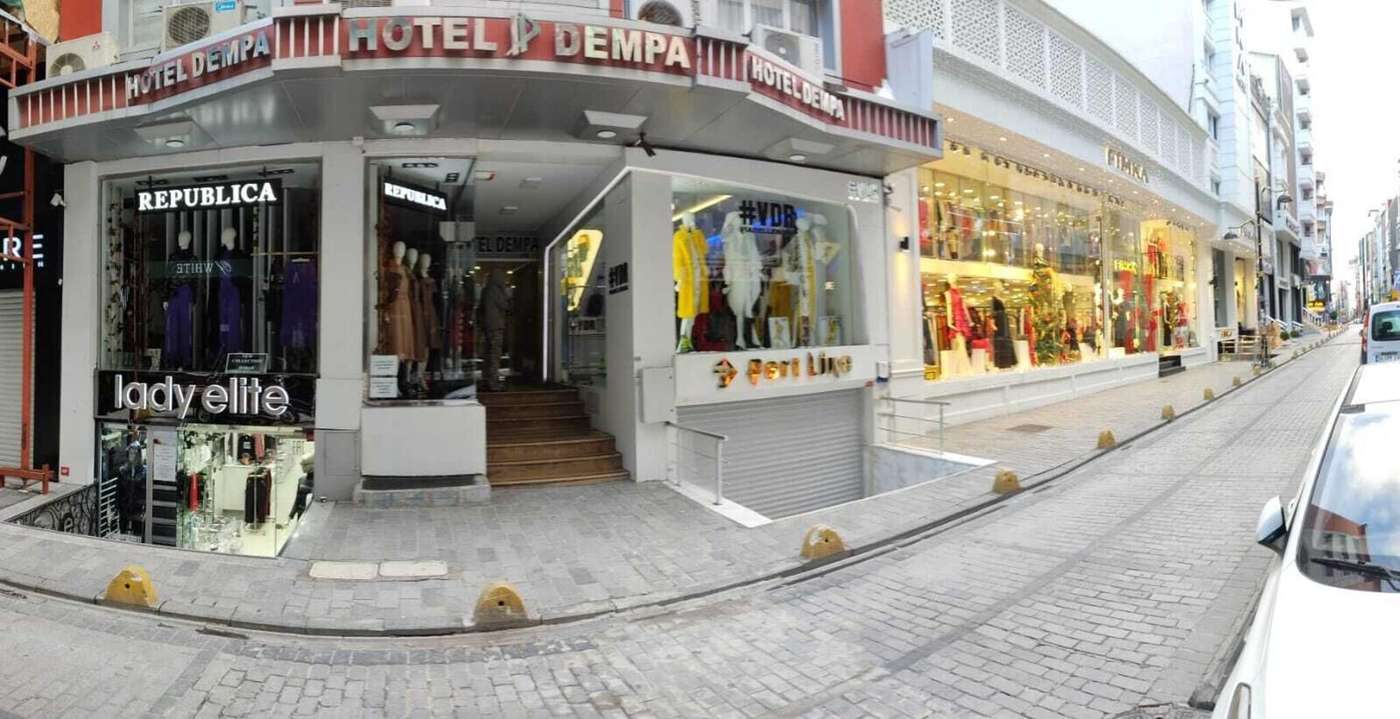 Dempa-Hotel-Terrace-1