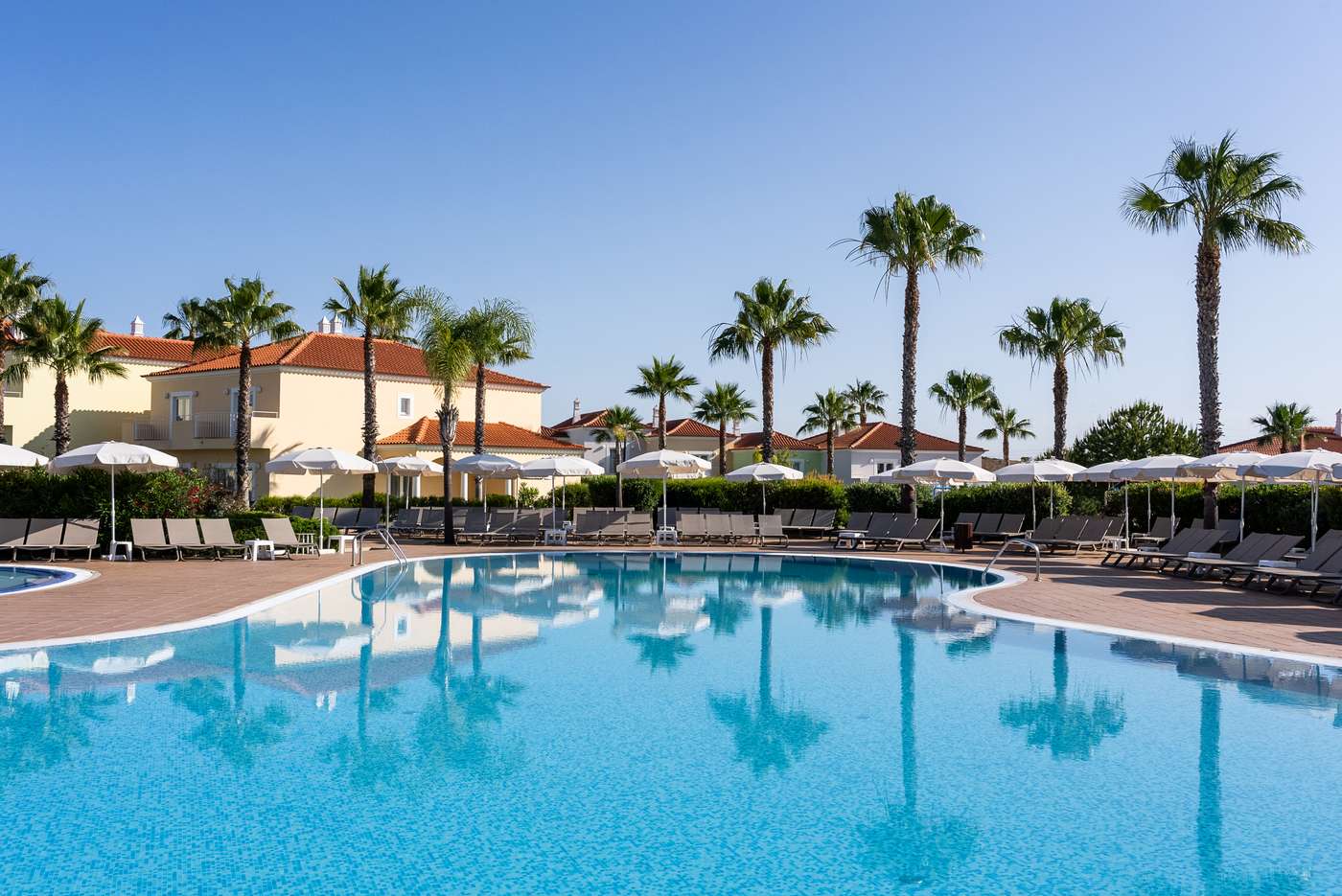 Eden Villas and Apartments