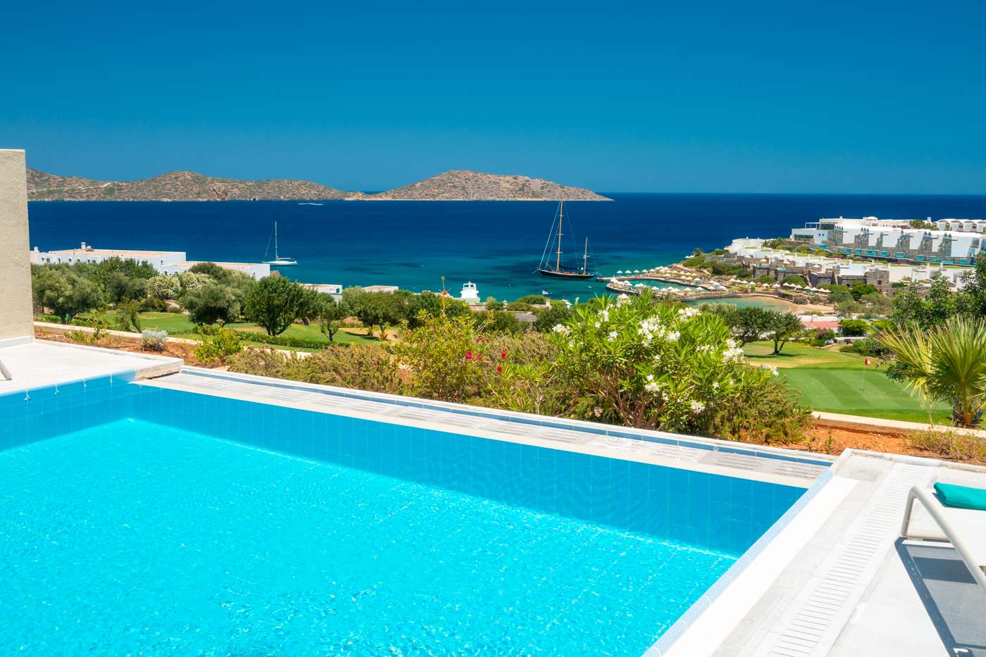Porto-Elounda-Golf---Spa-Resort-Room-1