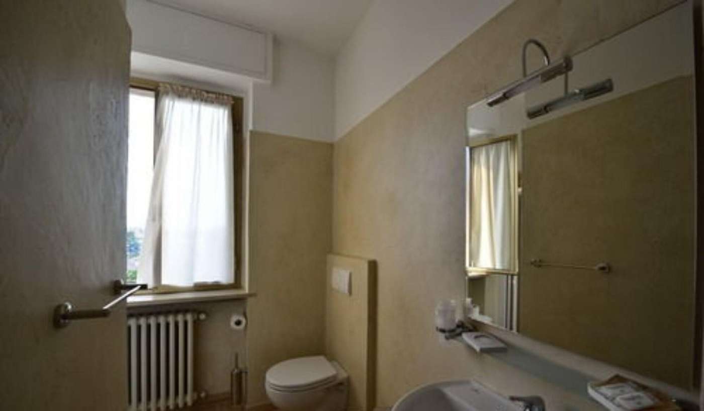 Hotel Bella Peschiera-Italy-PESCHIERA-Room-7