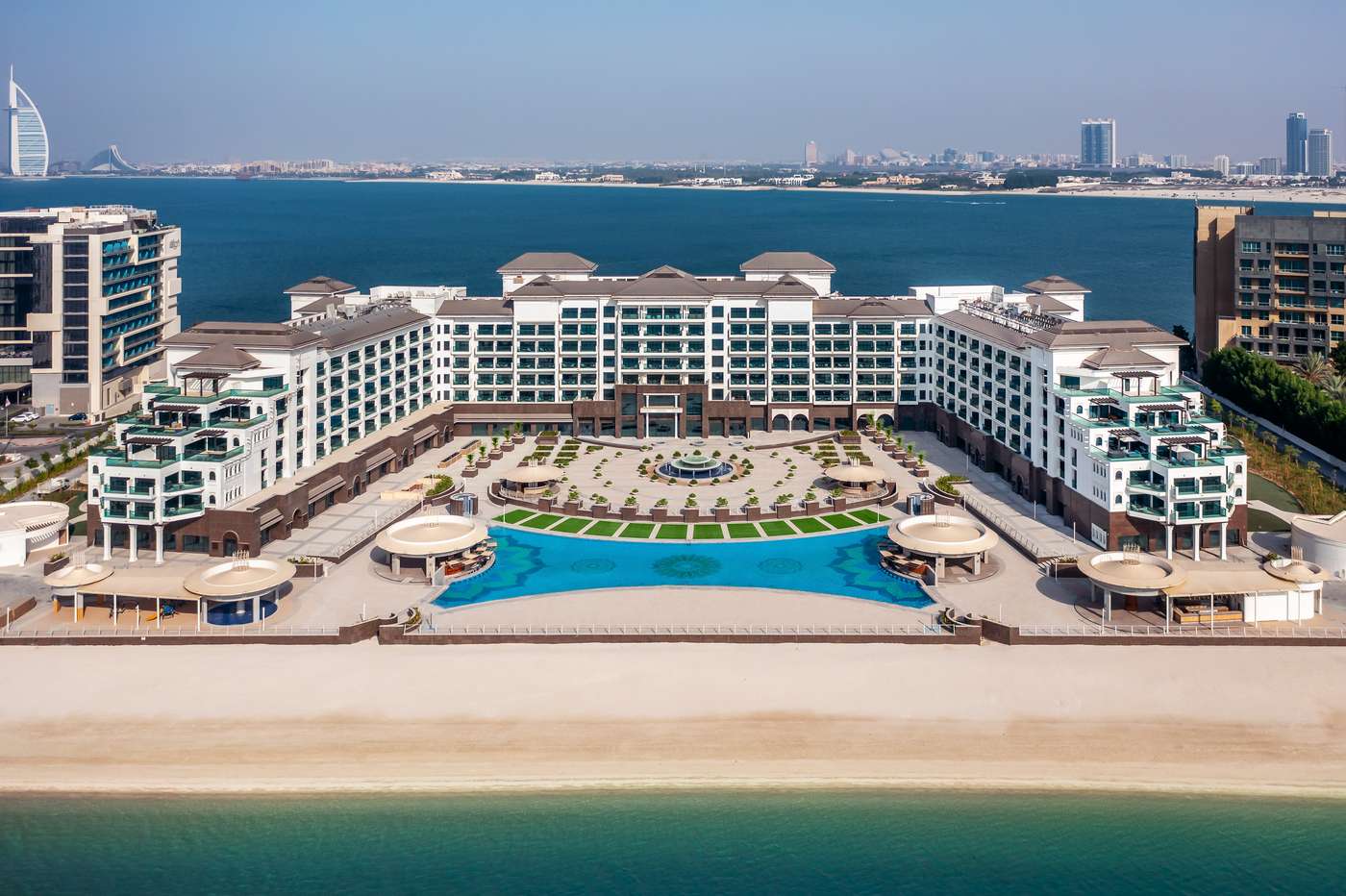 Taj-Exotica-Resort---Spa--The-Palm-Dubai-General-view-1