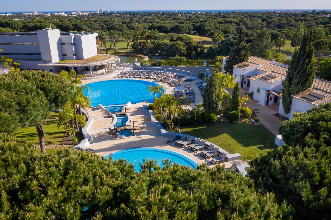 Pestana-Vila-Sol-Golf---Resort-Hotel-Pool-1