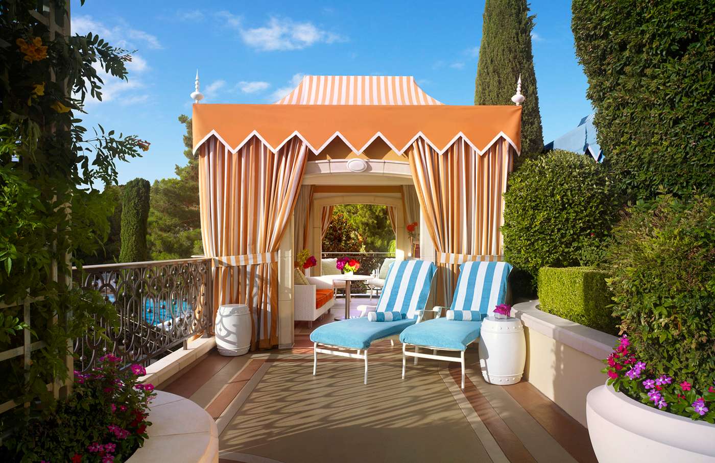 Wynn-Las-Vegas-Pool-1