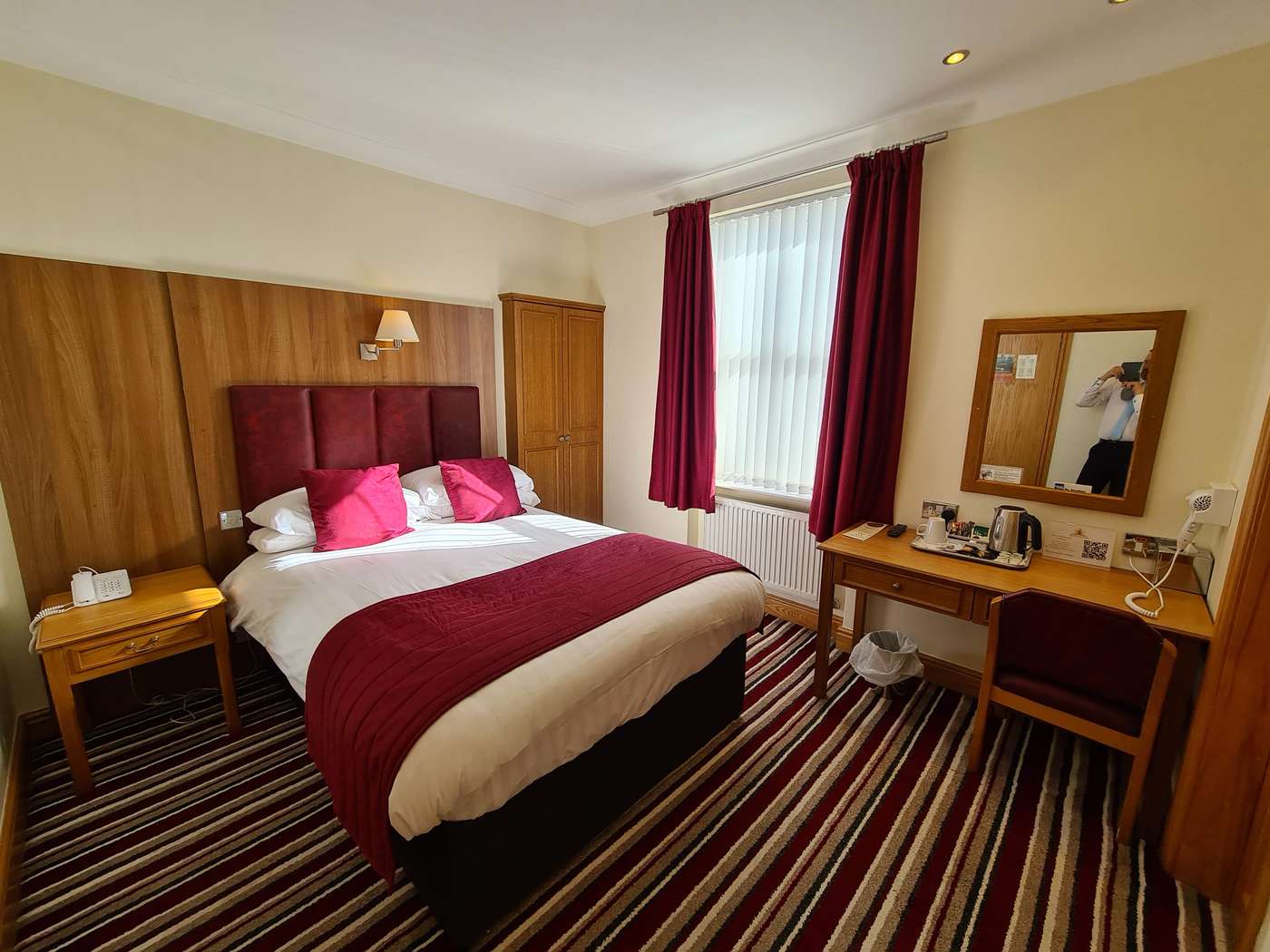 The Royal Hotel-United Kingdom-Liverpool-Room-8