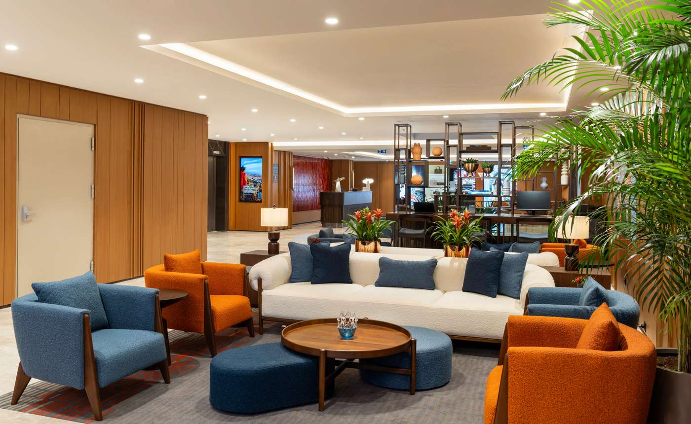 Crowne-Plaza-Istanbul-Ortakoy-Bosphorus-General-view-1