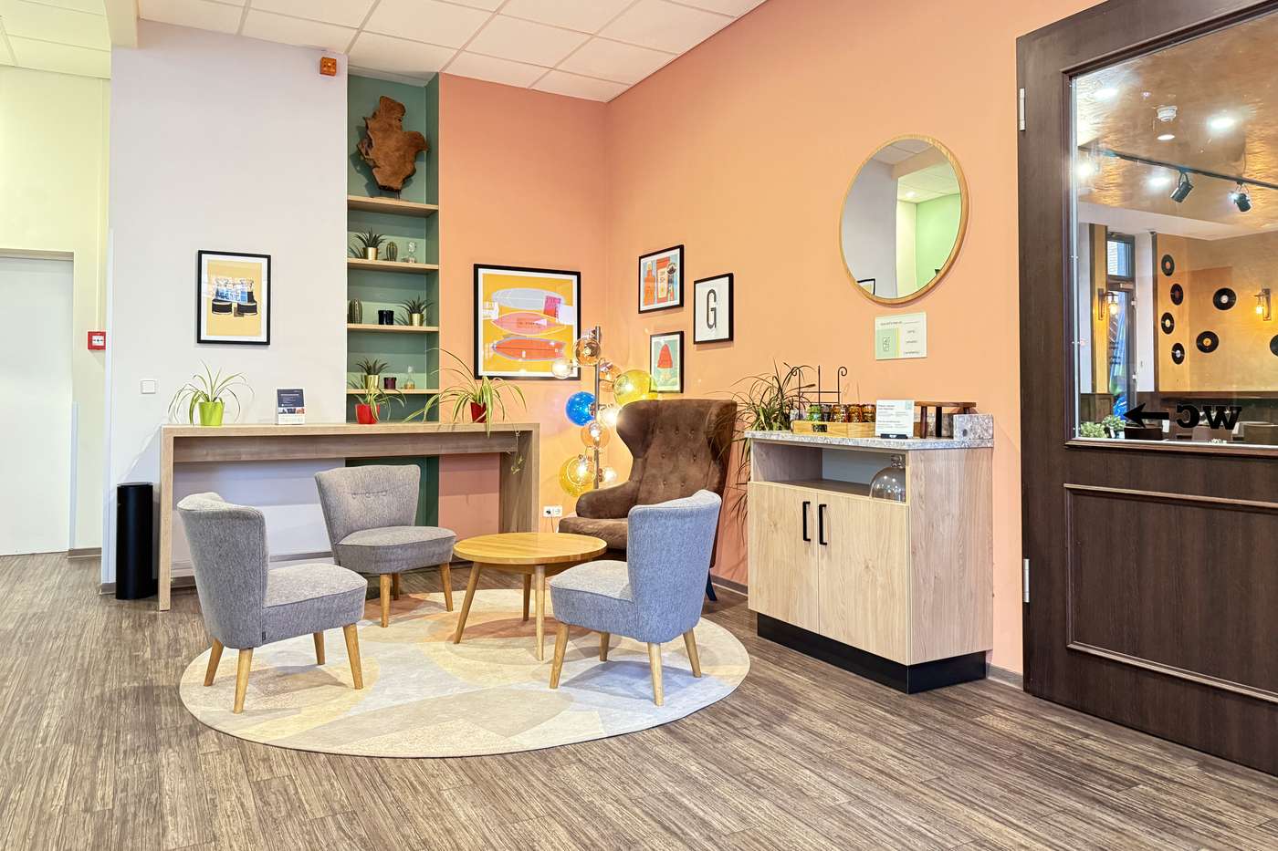 Hotel-City-B-Lobby-1