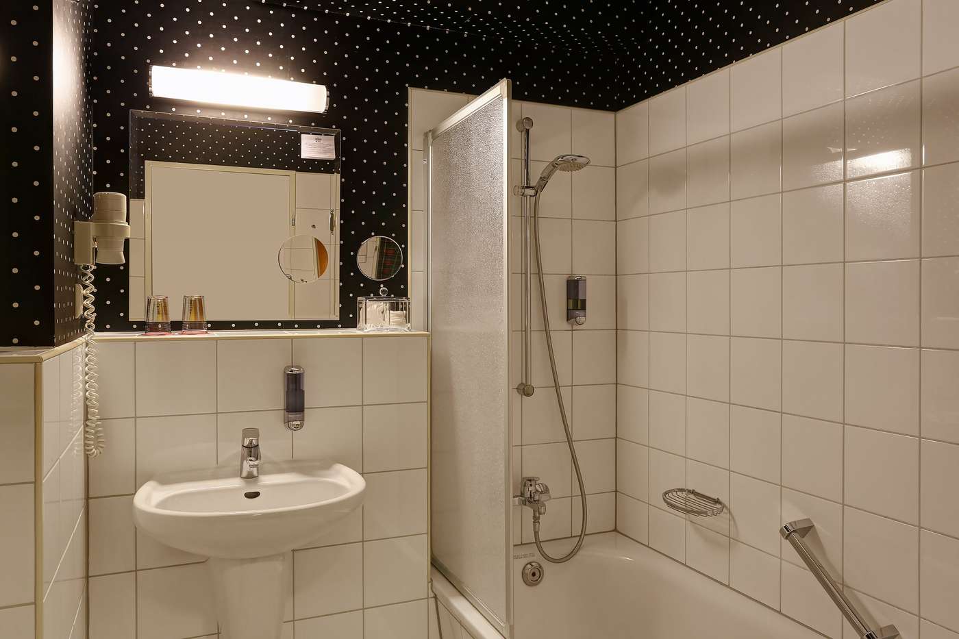 Grünau Hotel-Germany-BERLIN-Room-9