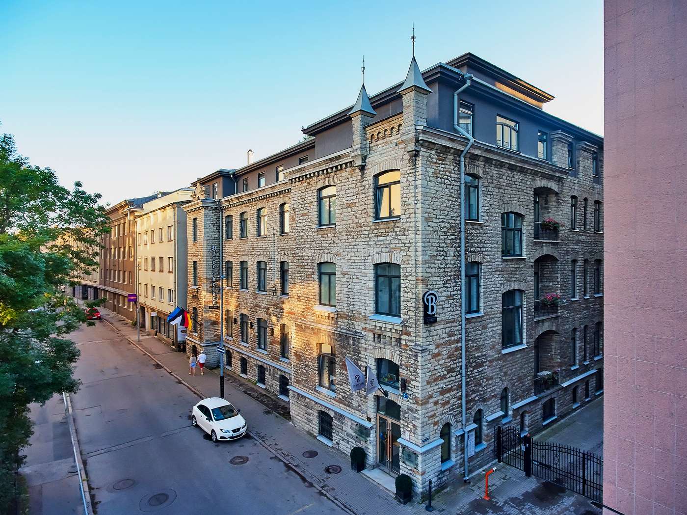 St--Barbara-General-view-1