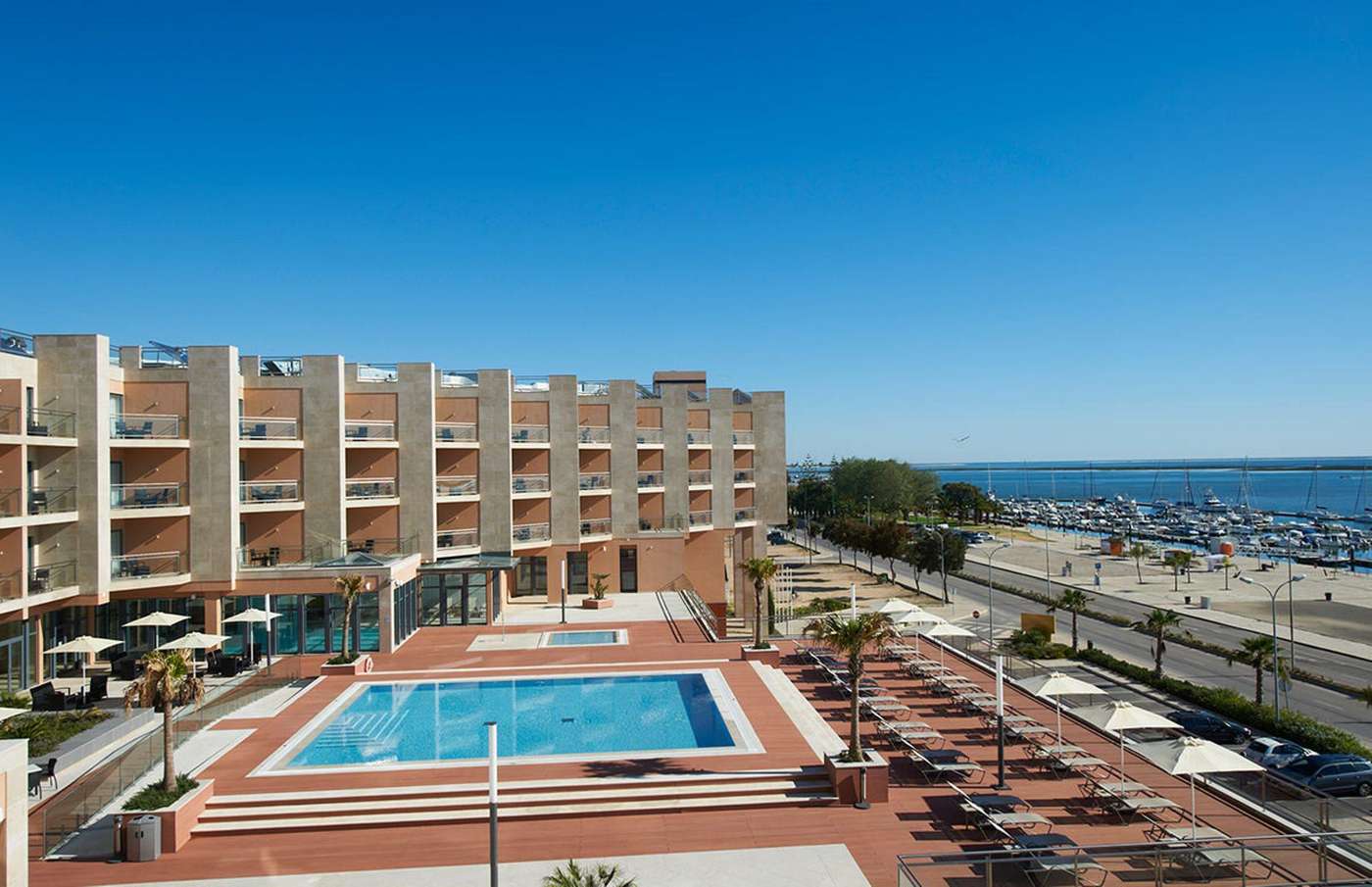 Real-Marina-Hotel-and-Spa-Pool-1