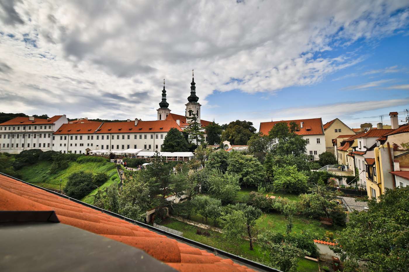 Questenberg-General-view-1