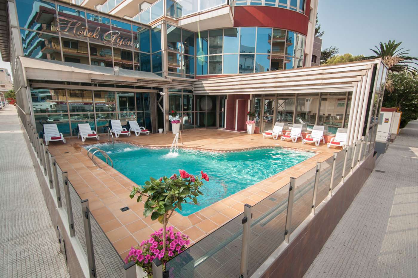 Hotel RH Gijón in Costa Del Azahar, Spain