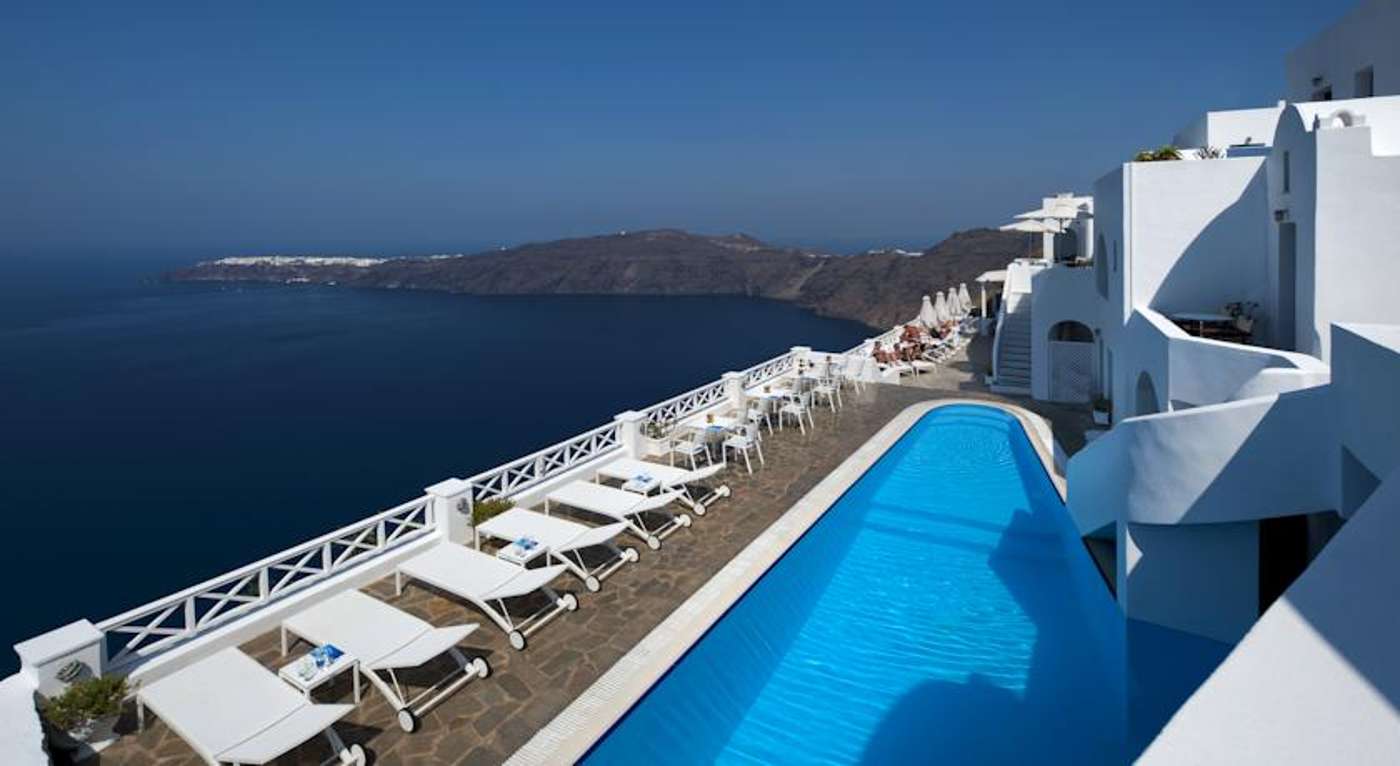 Regina Mare in Santorini, Greece