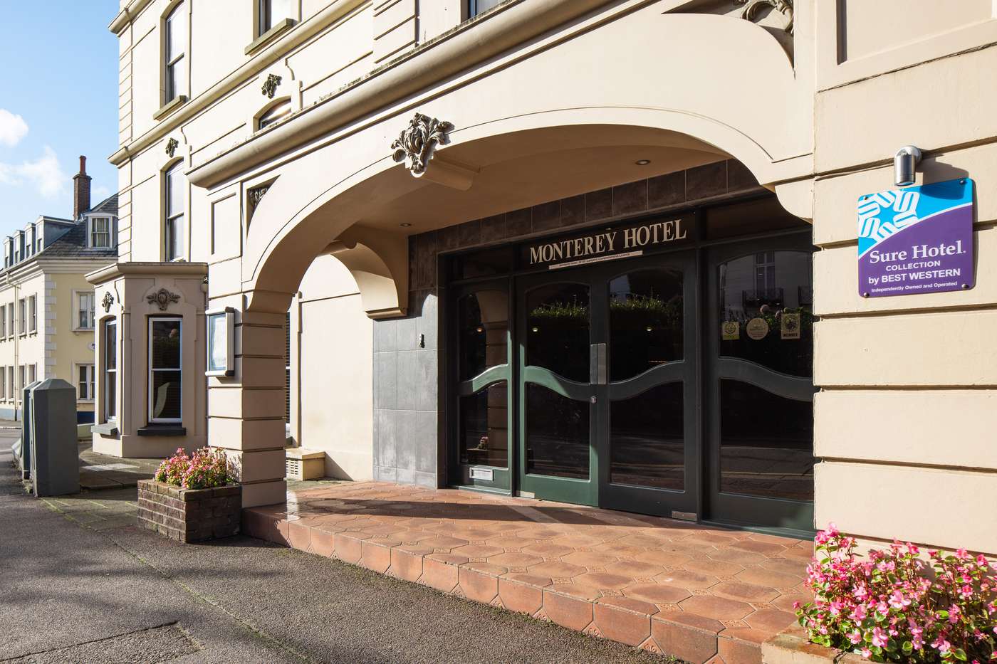 The Monterey Hotel, Sure Hotel Collection by Best -United Kingdom-St Saviour-General view-3