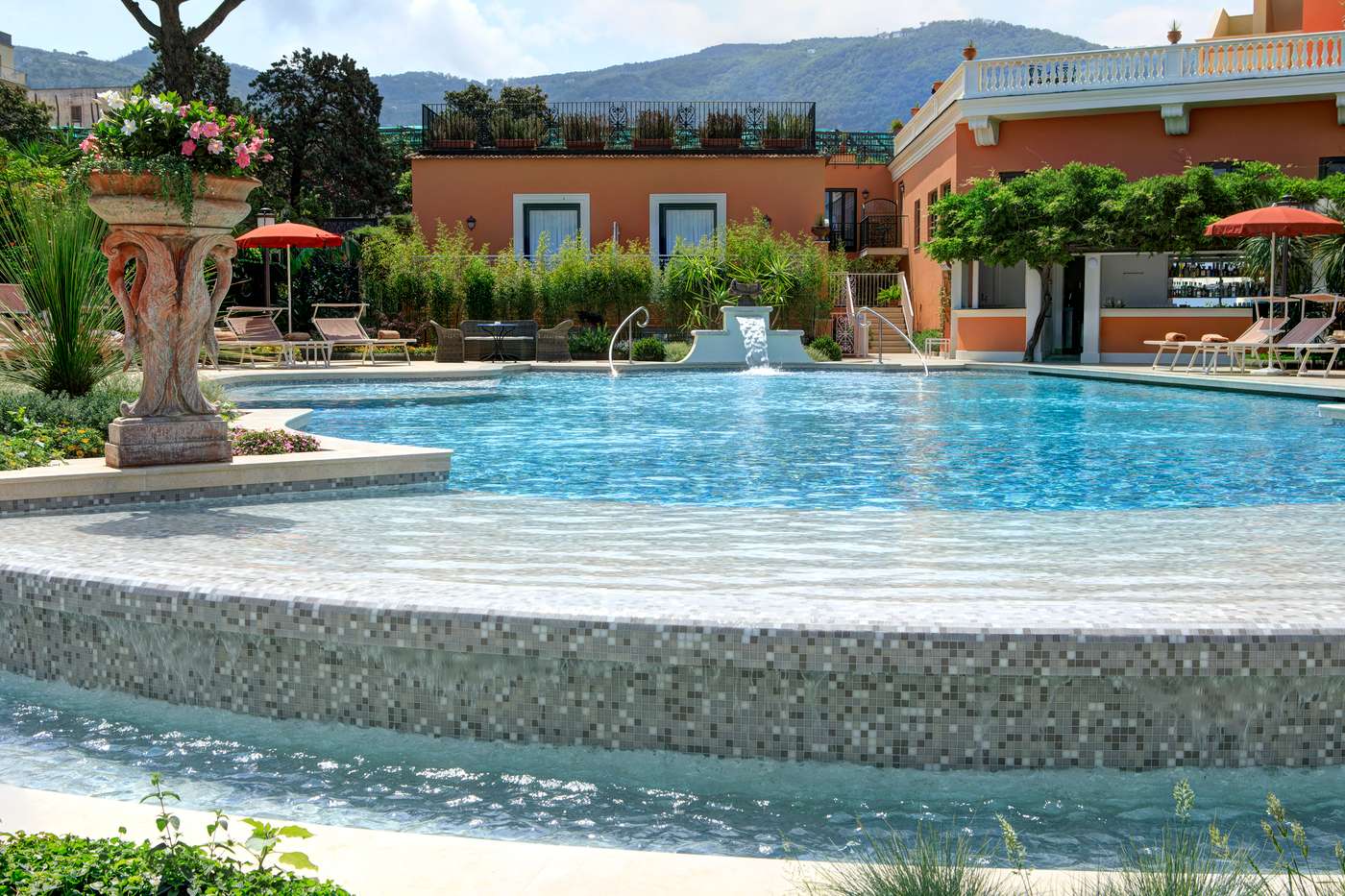 Grand-Hotel-Royal-Pool-1