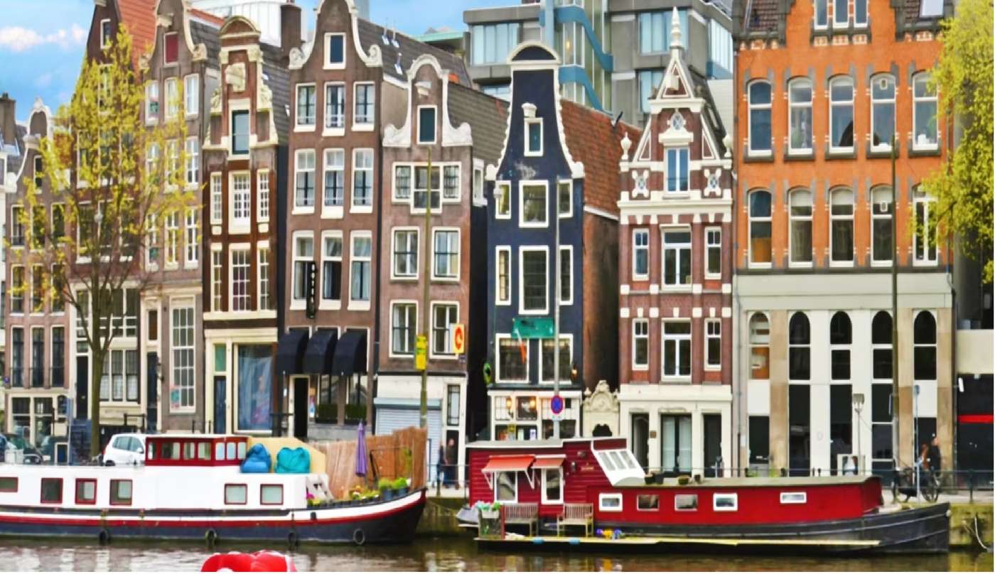 Holiday-Inn---the-niu--Fender-Amsterdam-General-view-1