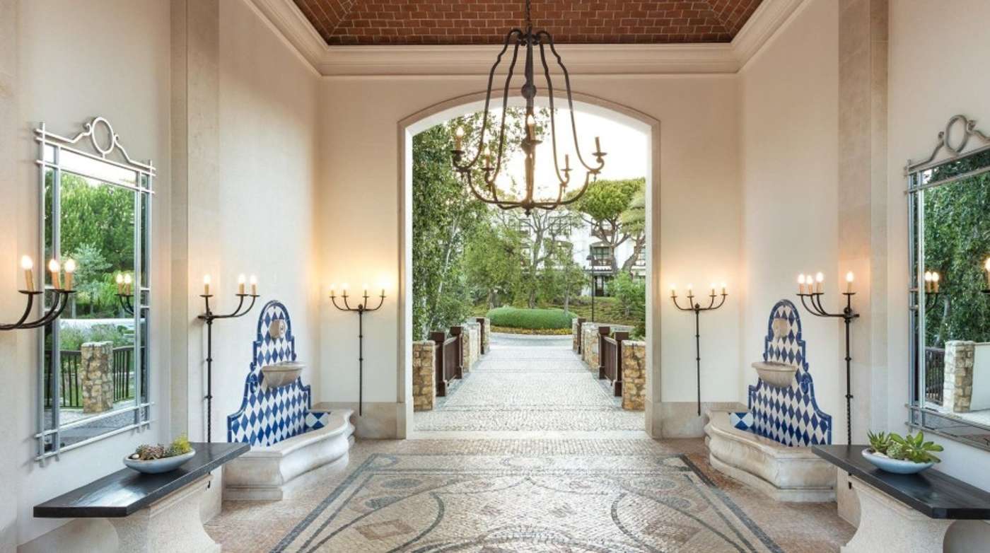 A Pine Cliff Residence hotel