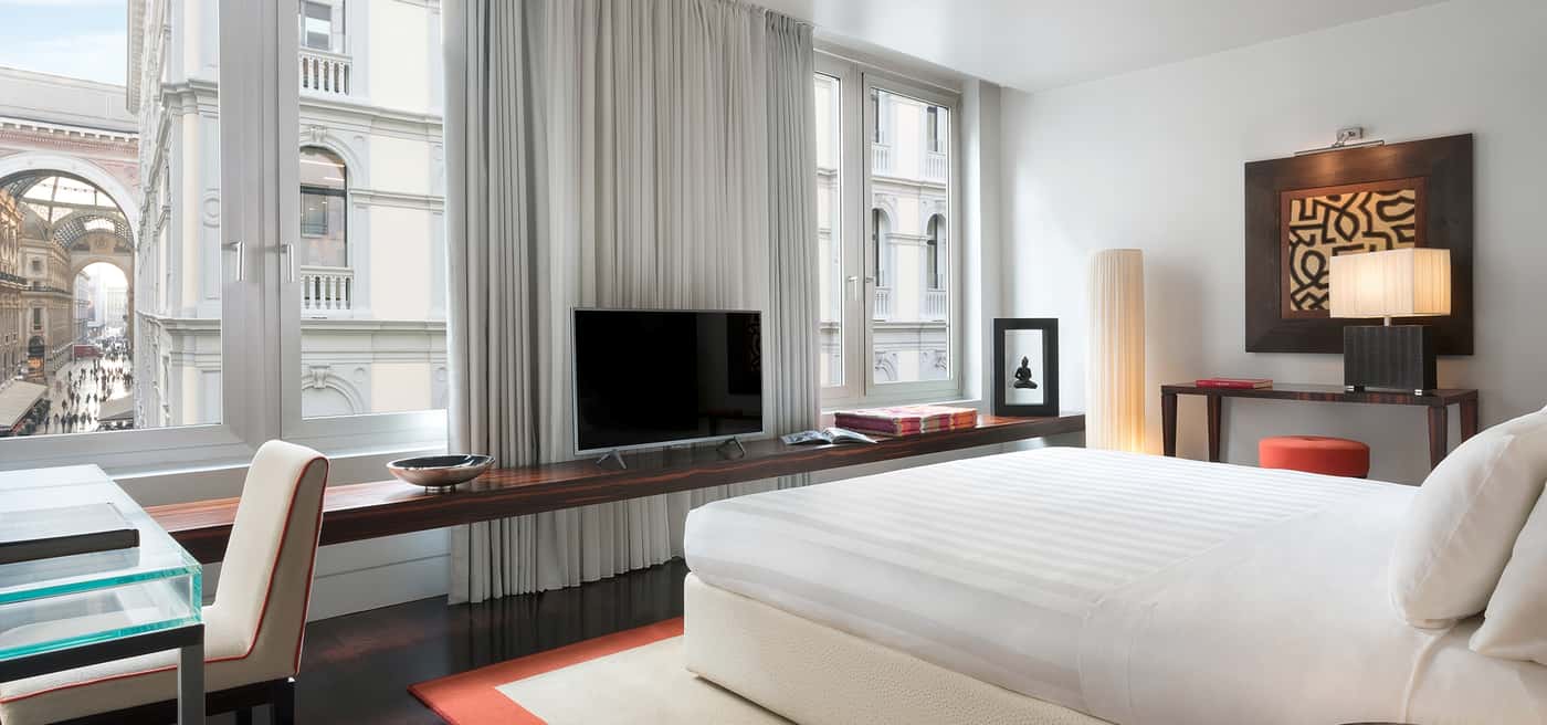 Sina-The-Gray-Room-1