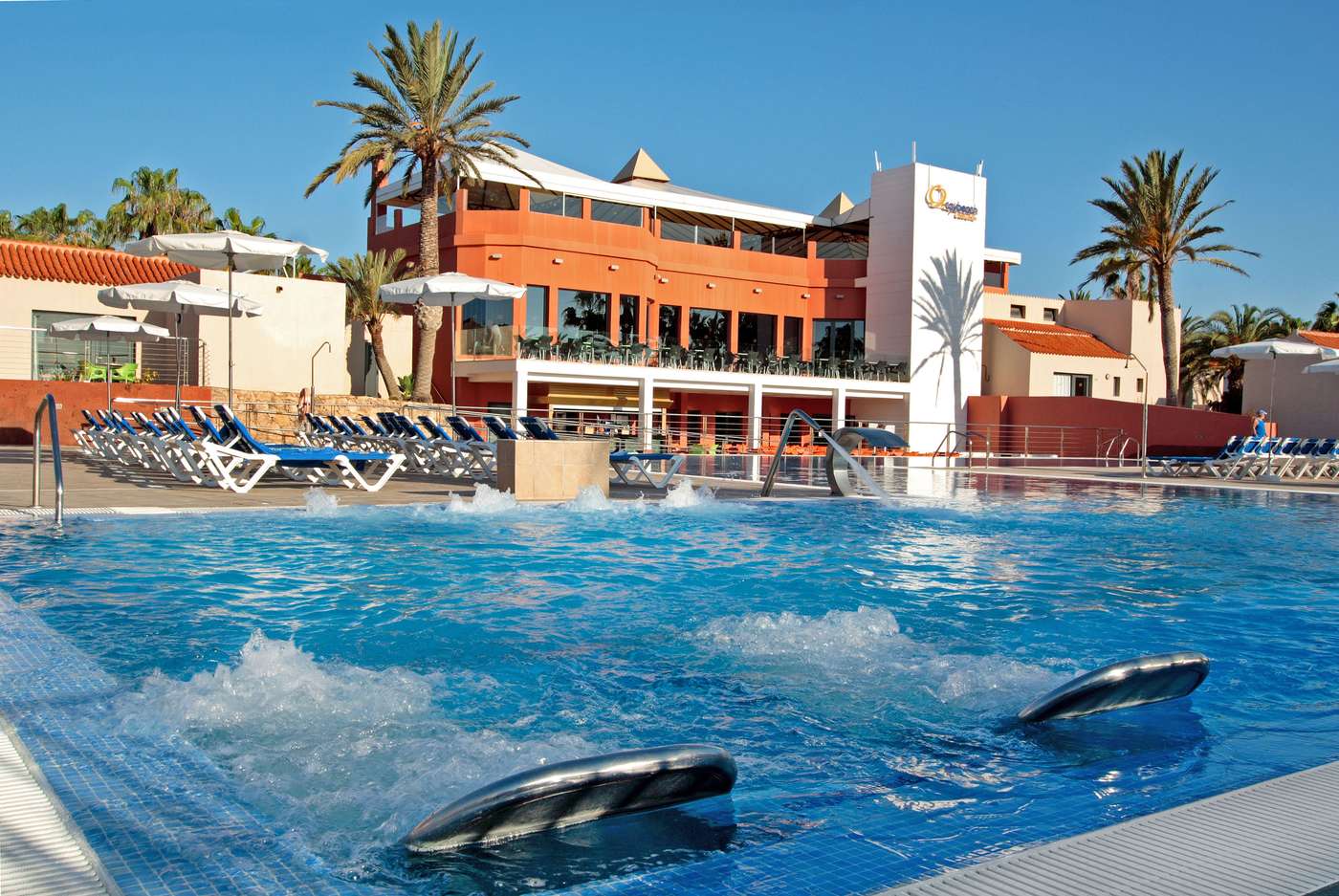 Caybeach-Caleta-Pool-1
