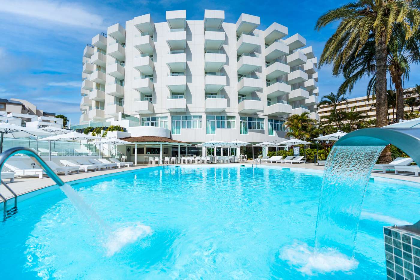 A HL Rondo Hotel hotel