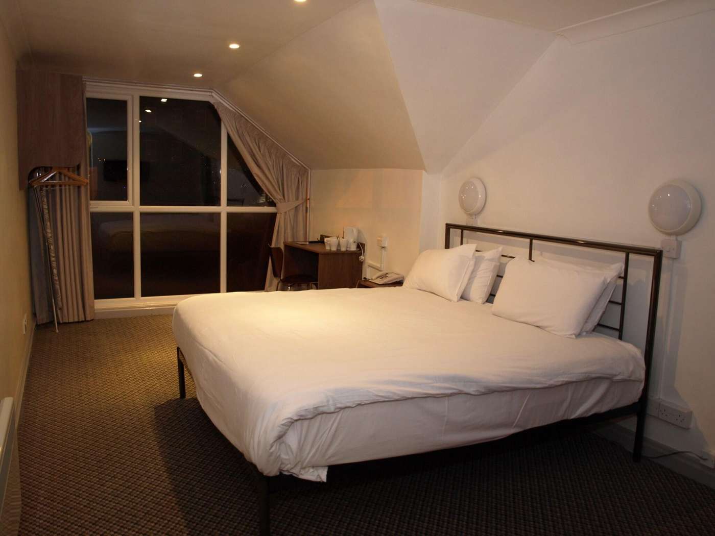 247Hotel.com-United Kingdom-Oldham-General view-3