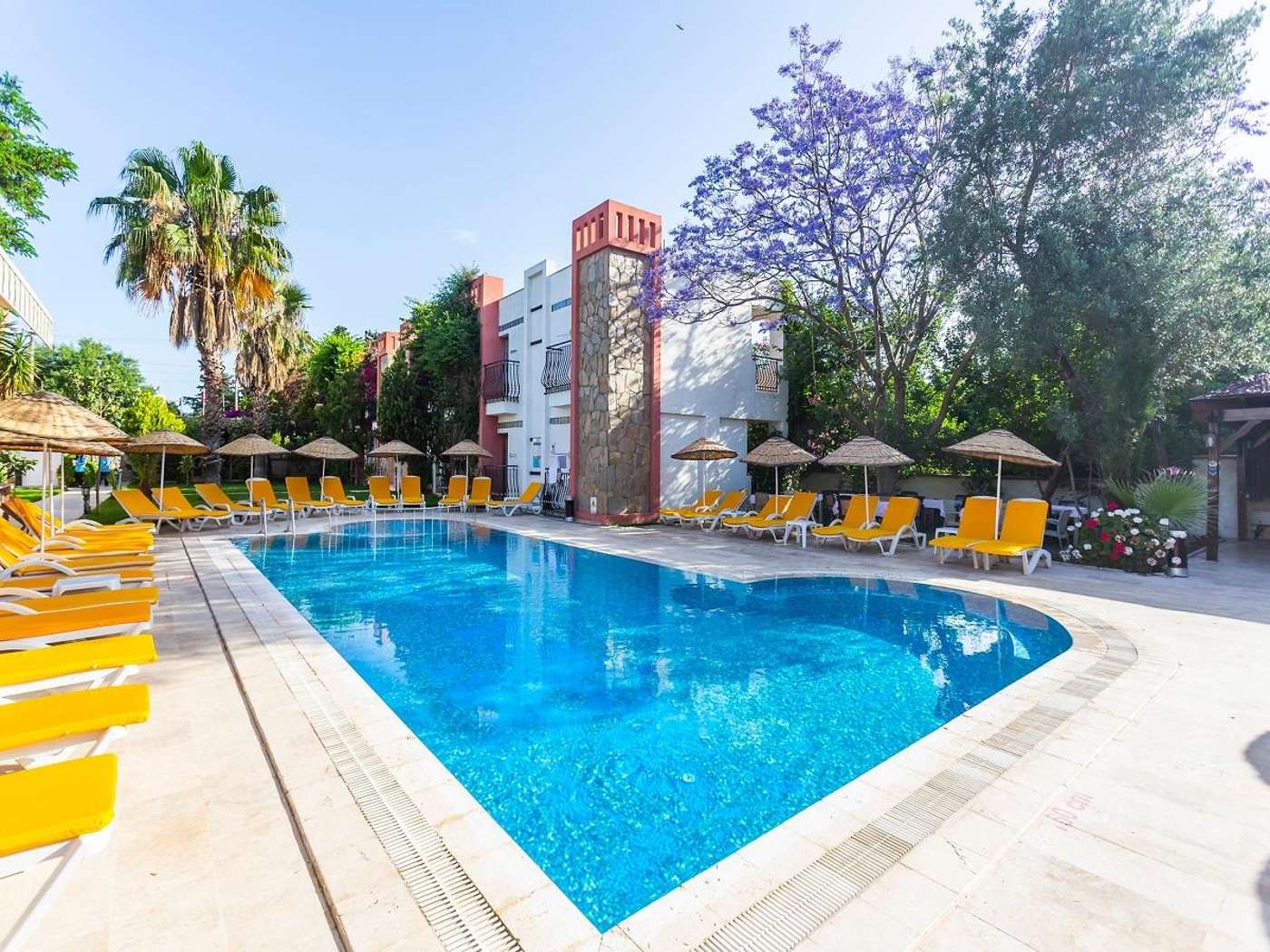 pool