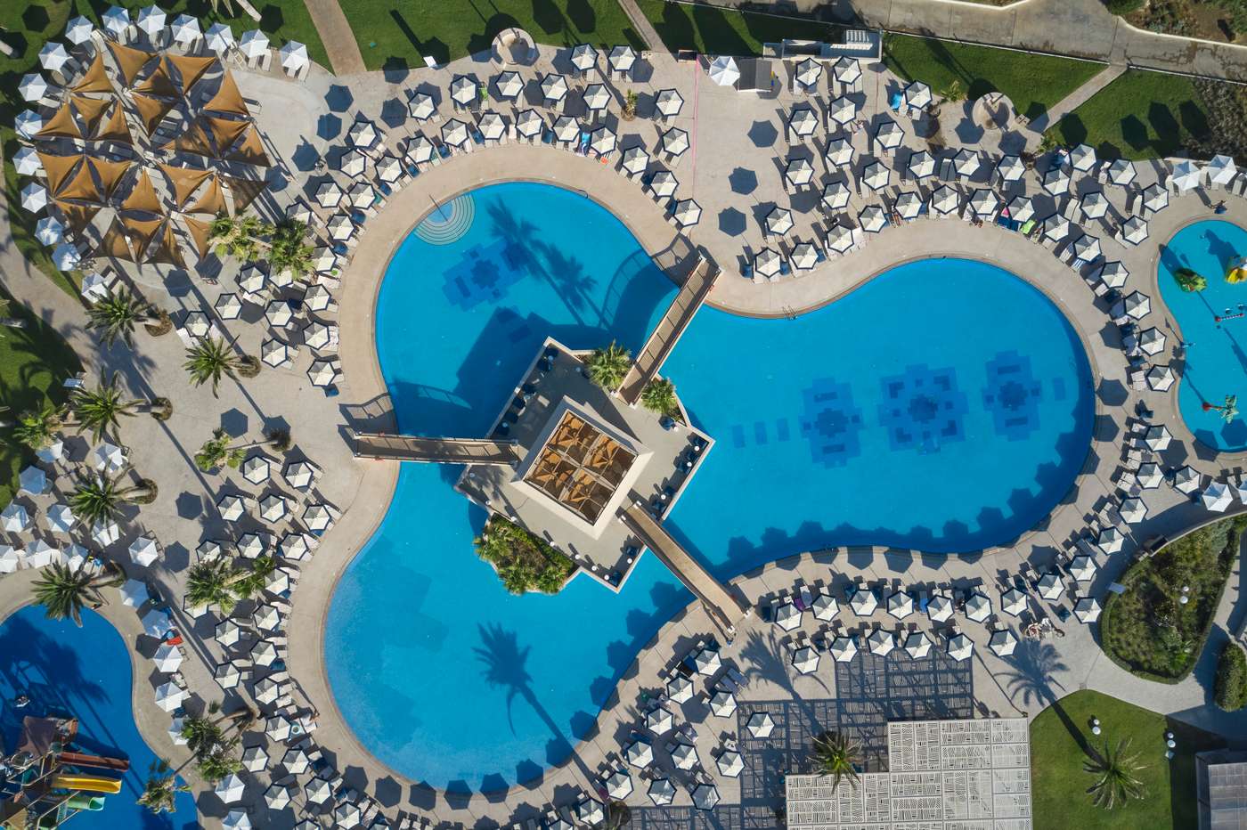 Atlantica-Ocean-Beach-Resort-General-view-1
