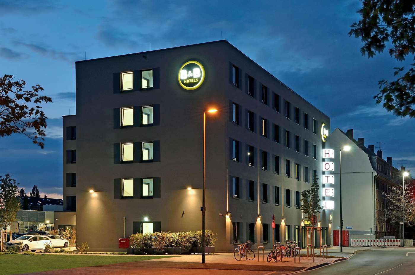 B&B Hotel Neuss - Germany - Neuss - General view - 1